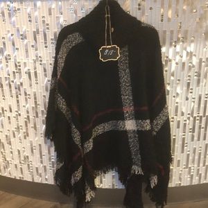 Women’s  poncho